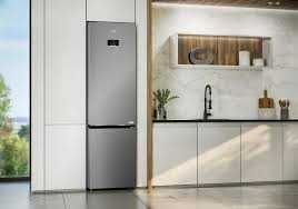 Нов инверторен хладилник с фризер Beko 203 см No Frost