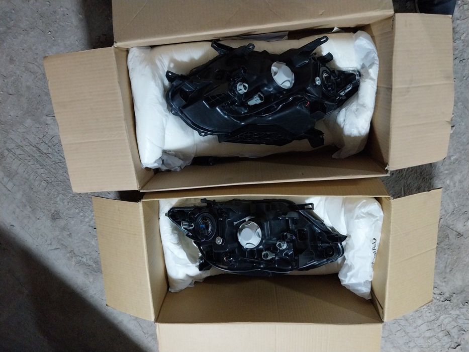 Предни фарове Nissan Rogue/X-trail T32