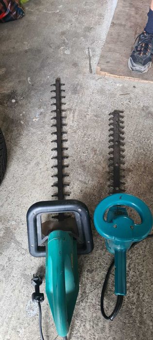 Foarfeca electrica de tuns gard viu