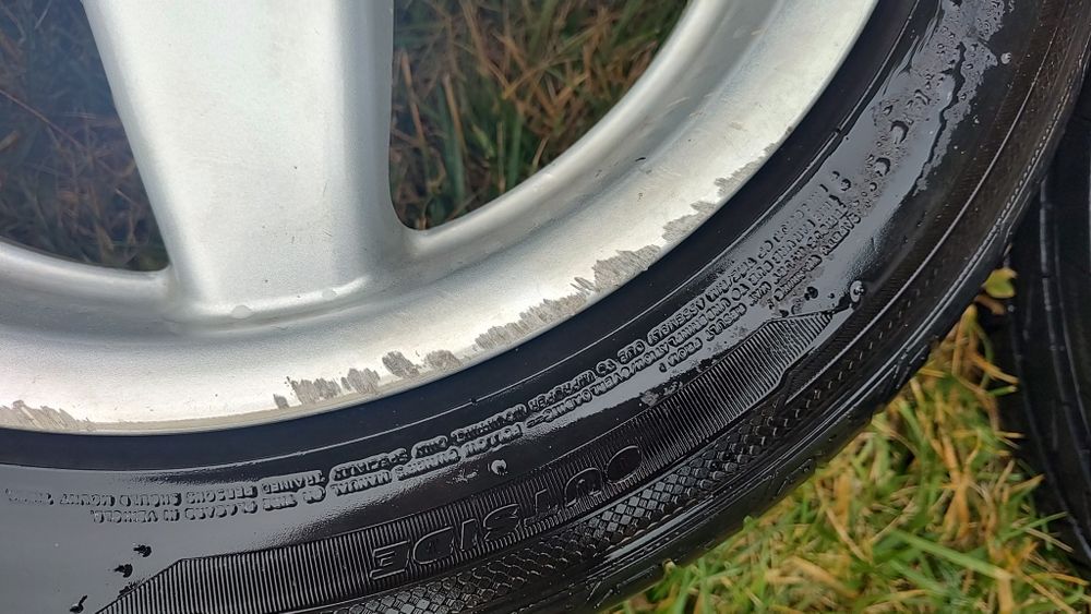 Jante R15 Dezent 5x100 ET38 cu Anvelope Hankook VP3 DOT 03/22