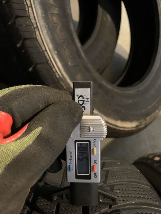 Anvelope M+S Bridgestone/Vredestein 225/40/18