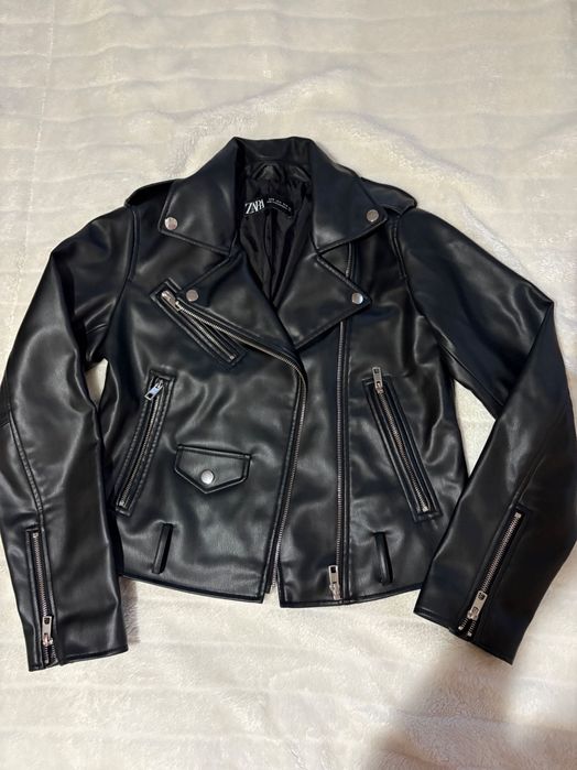 Черно кожено яке Zara