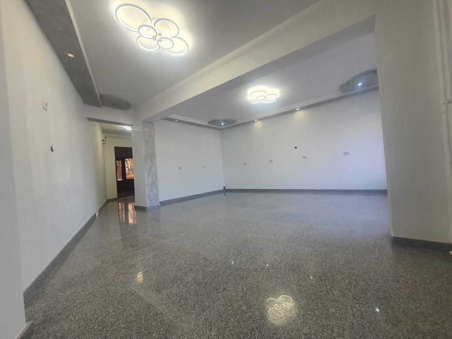 Inchiriez spatiu comercial