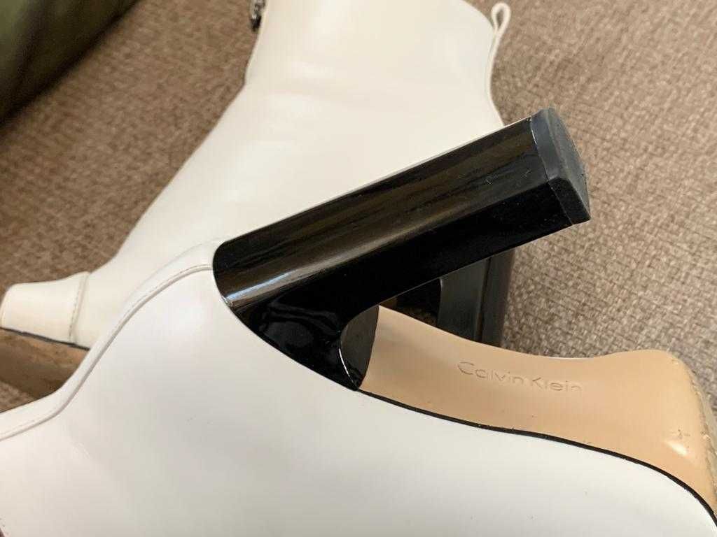 Sandale Calvin Klein originale, marimea 35,5 din SUA cumparate