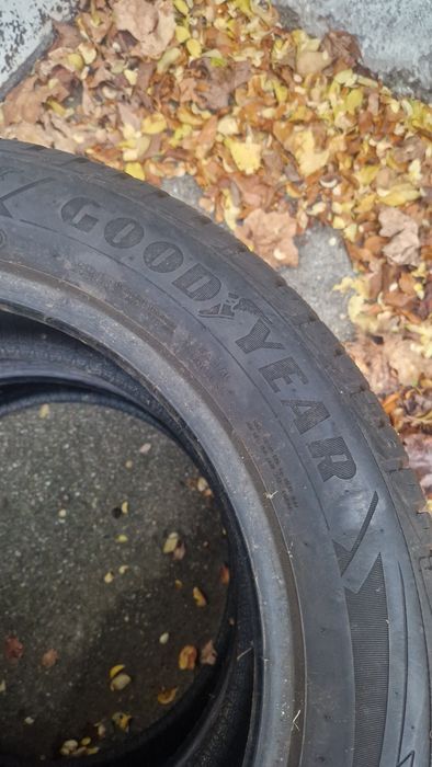 Good Year 225 55 17 гуми