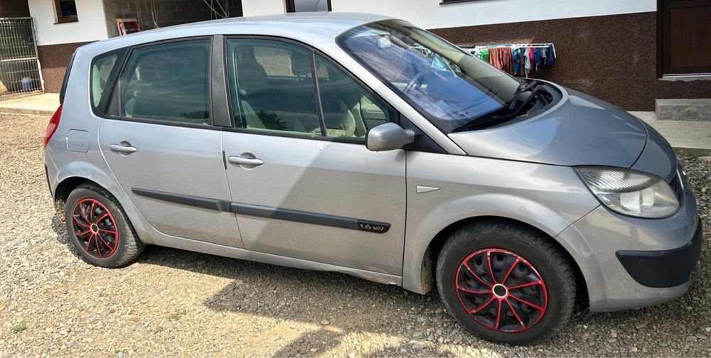 Vând Renault scenic 1.6 16v 2005 benzină.mașina este adusă din belgia