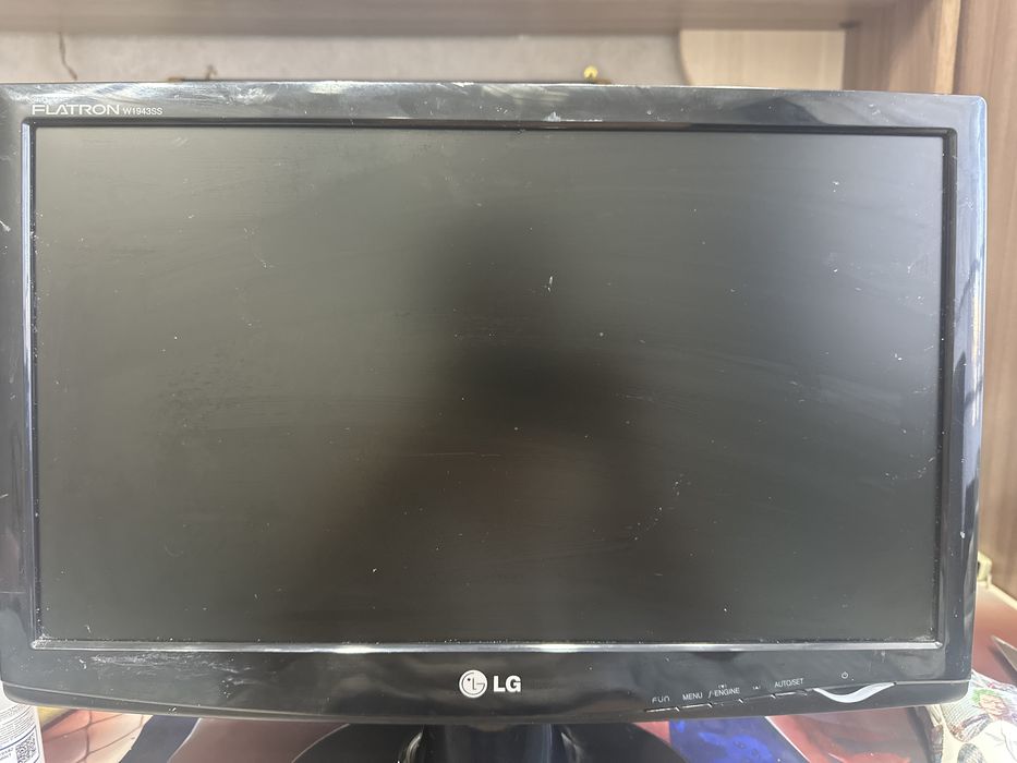 Продам монитор 60грц от LG