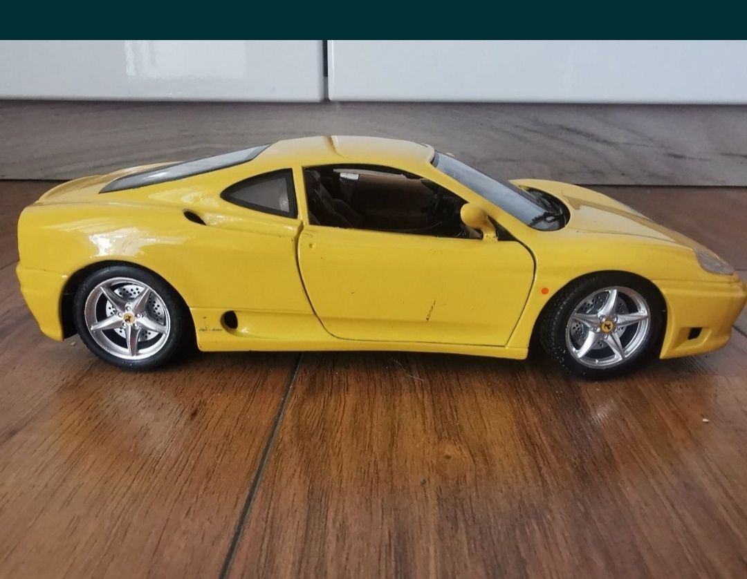 Macheta Ferrari1:18 metalica