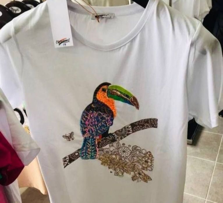 Продажа турецких женских футболок.  Турция . Оптом . Качественные