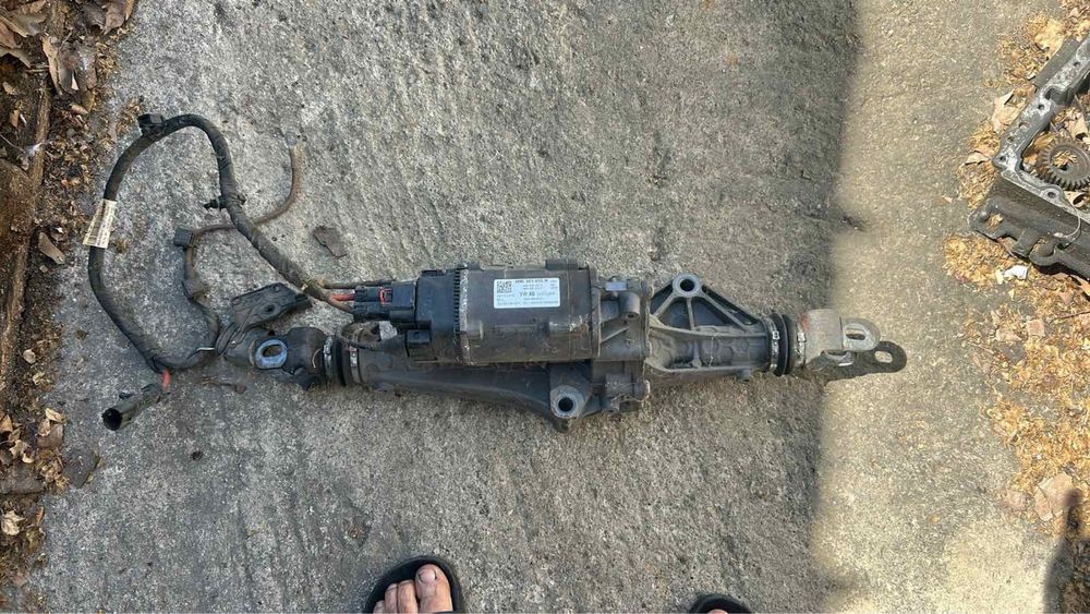 Кормилна рейка електрическа задна за Audi Q7 4m0501005h заден мост