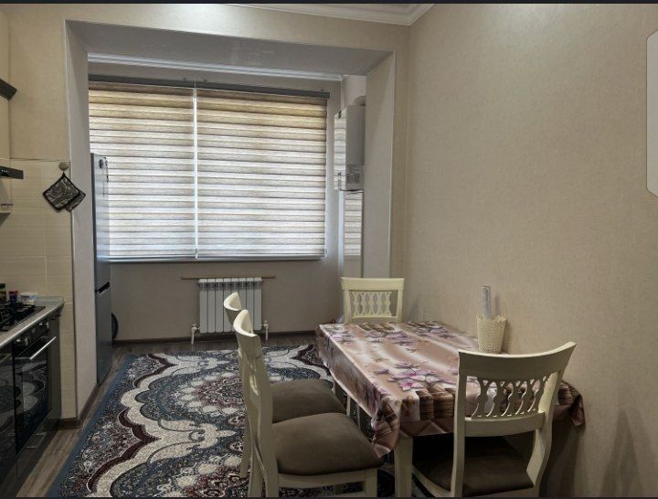 Sebzor gofur gulom metro bekati yonida