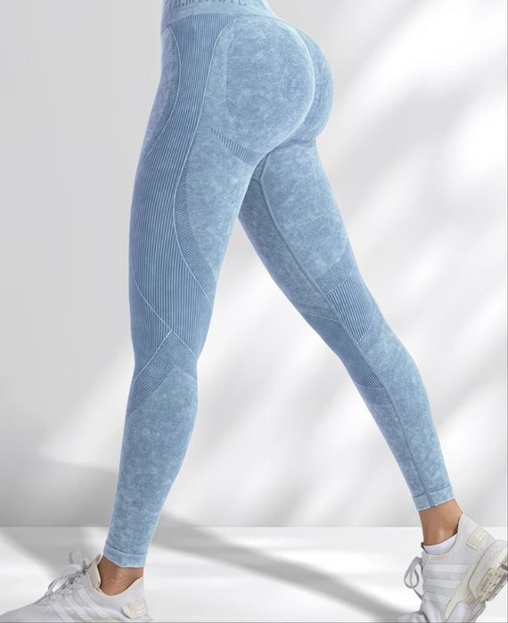 Лосины и топ спортивные