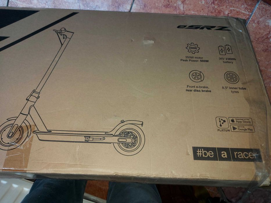 Vand trotineta electrica sigilata,Aprilia