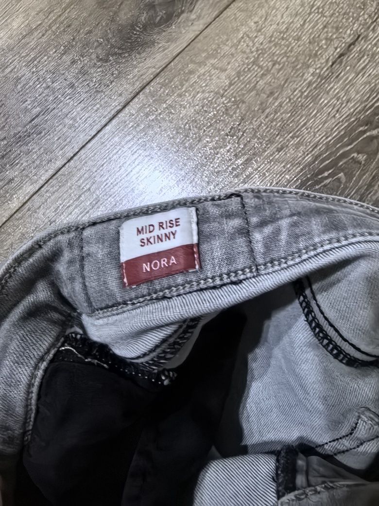 Дънки Tommy Hilfiger
