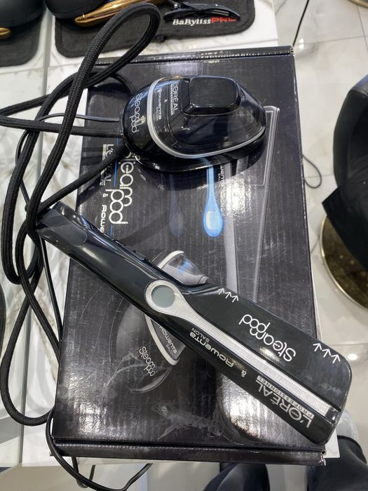 Placa de par profesionala cu abur L’Oréal Professionnel