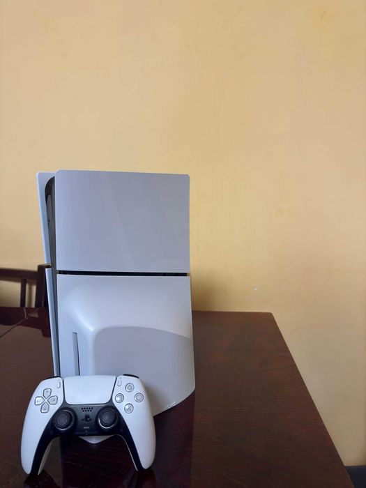 Vand PlaySation 5 Disc  825GB