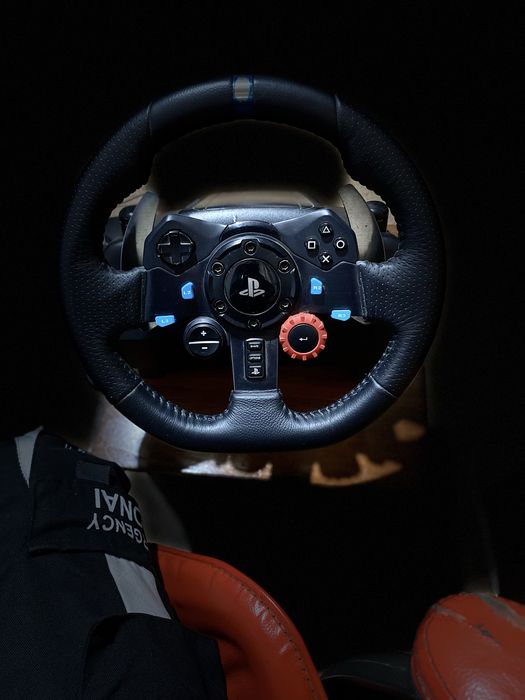 Продам игровой руль