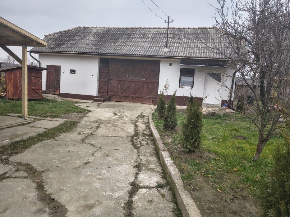 Vând sau schimb cu ap Florești apahida jucu casă la 60 km de Cluj com