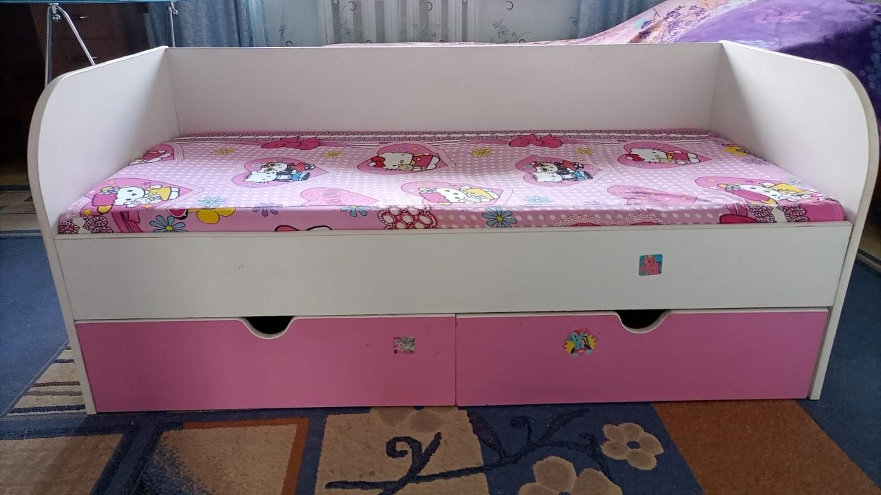 Продам детскую кровать
