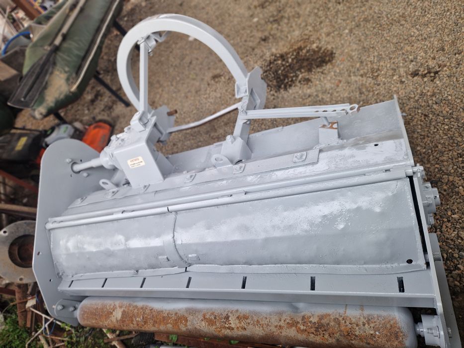 Tocatoare resturi vegetale