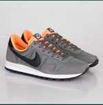 Nike Air Pegasus 83