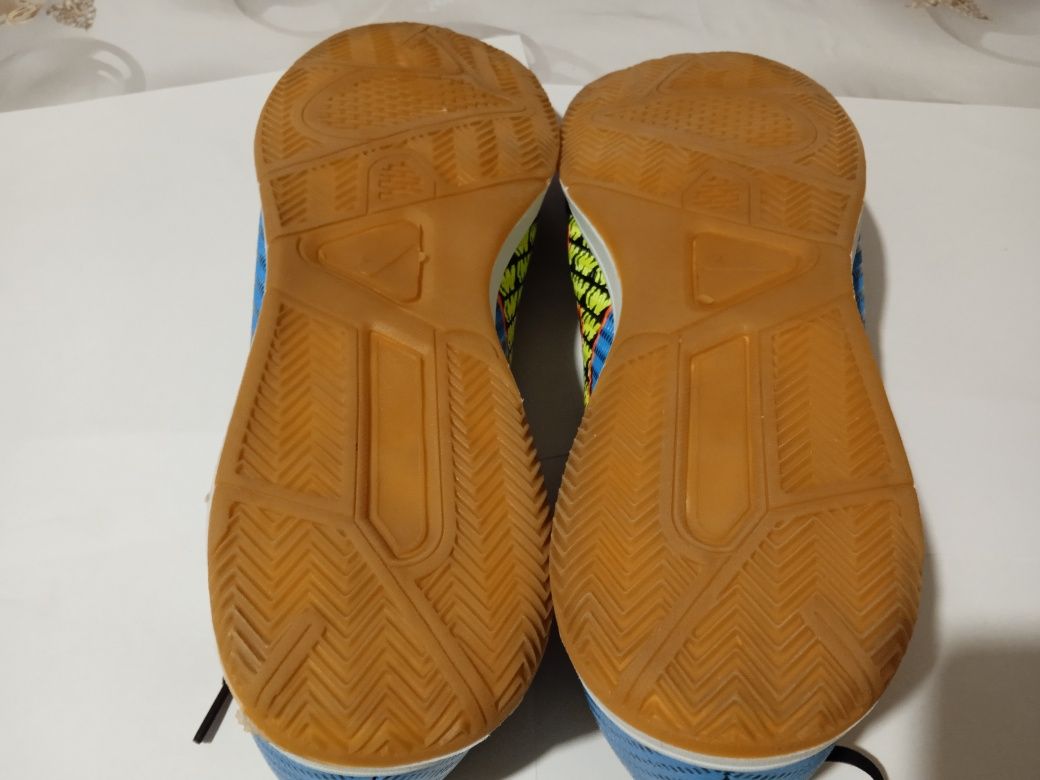 Новые Футзалки x Сороконожки NIKE Mercurial original