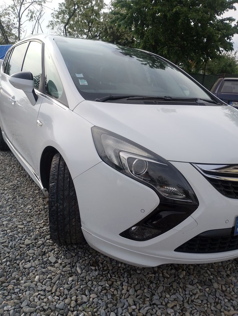 Opel Zafira 2.0 opc