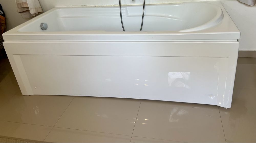 Cada baie 180x 80x60