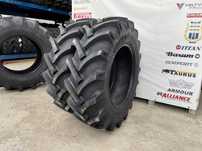 Marca OZKA 13.6-24 cu 12 pliuri pentru tractor fata