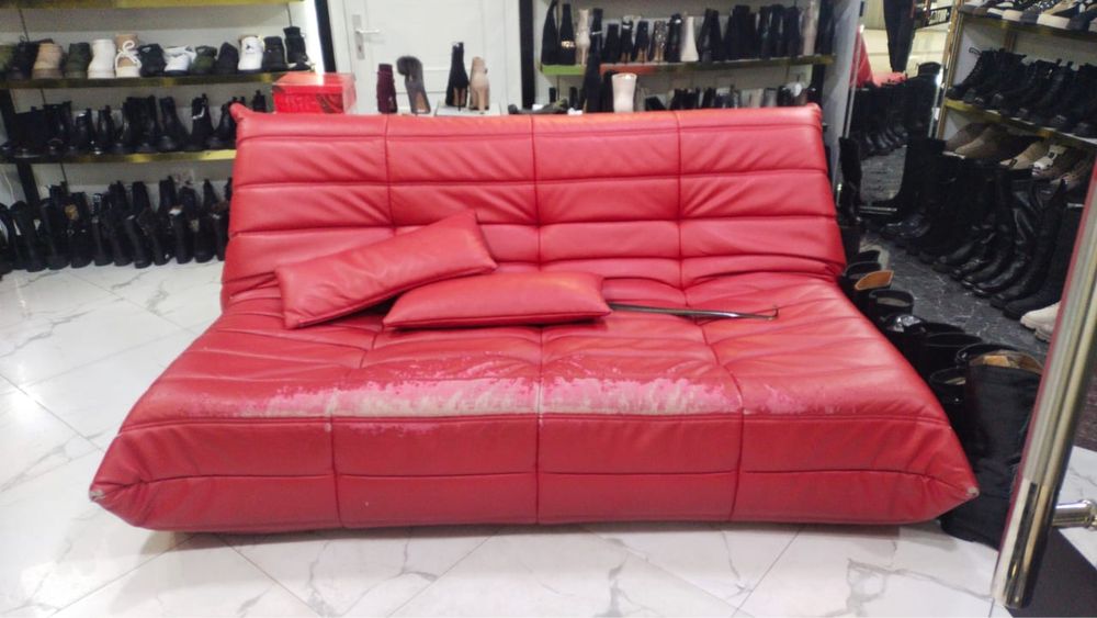 Продам диван кожа