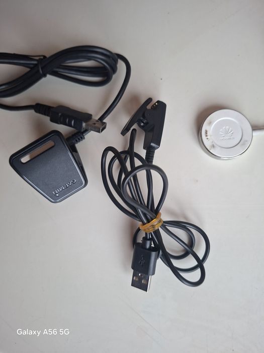 Vand incarcatoare ceasuri