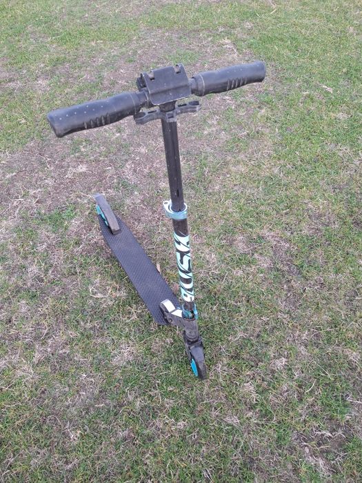 Trotineta copii albastra