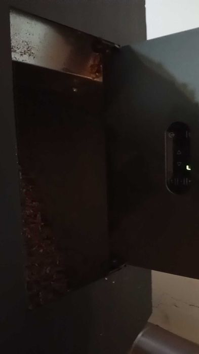 Печка на пелети с водна риза почти нова използвана 20 дни