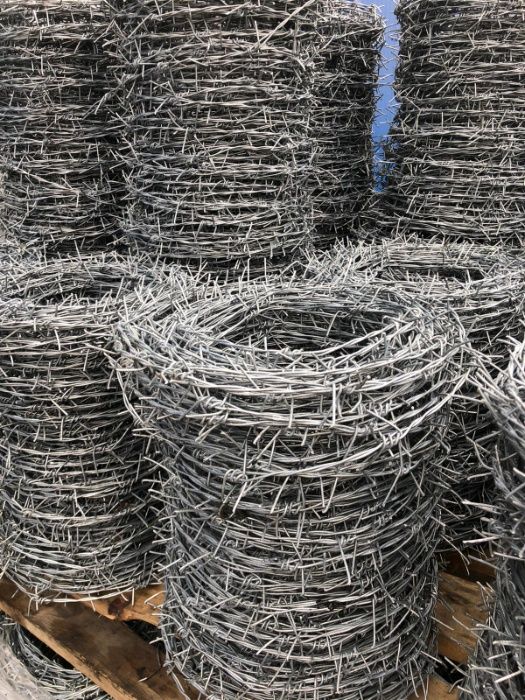 Producator plasa de gard impletita si sarma ghimpata