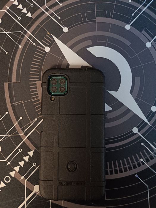 Vând Huawei P40 Lite, în stare foarte bună cu 128 GB spațiu de stocare