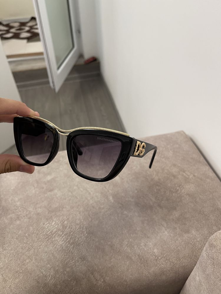 Ochelari de soare dolce gabbana noi