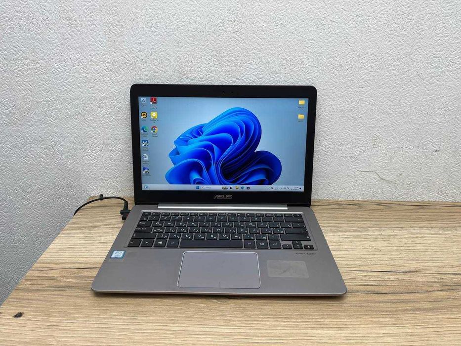 ASUS UX310*Core i3-7*ОЗУ 8*SSD 256*hdd 500*Кішкентай салмағы жеңіл