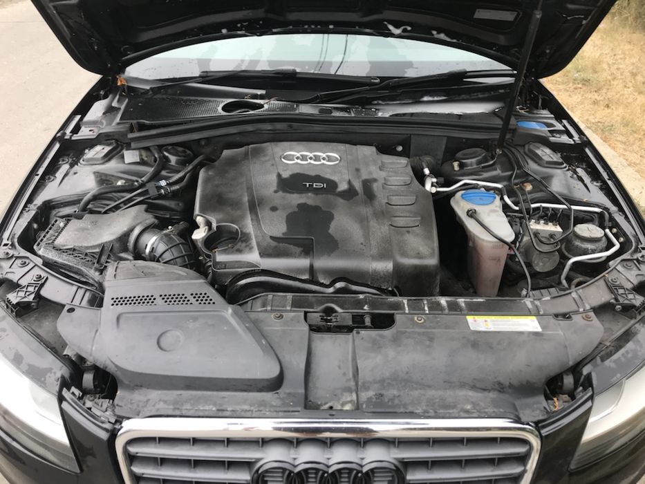 Audi A4 B8 2009г 2,0 TDI 143к.с НА ЧАСТИ