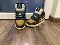 Детски Спортни обувки Nike AIR JORDAN 1
