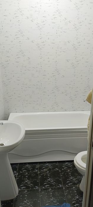 Янги дархонда Уй сотилади.13 этаж 3 хонали