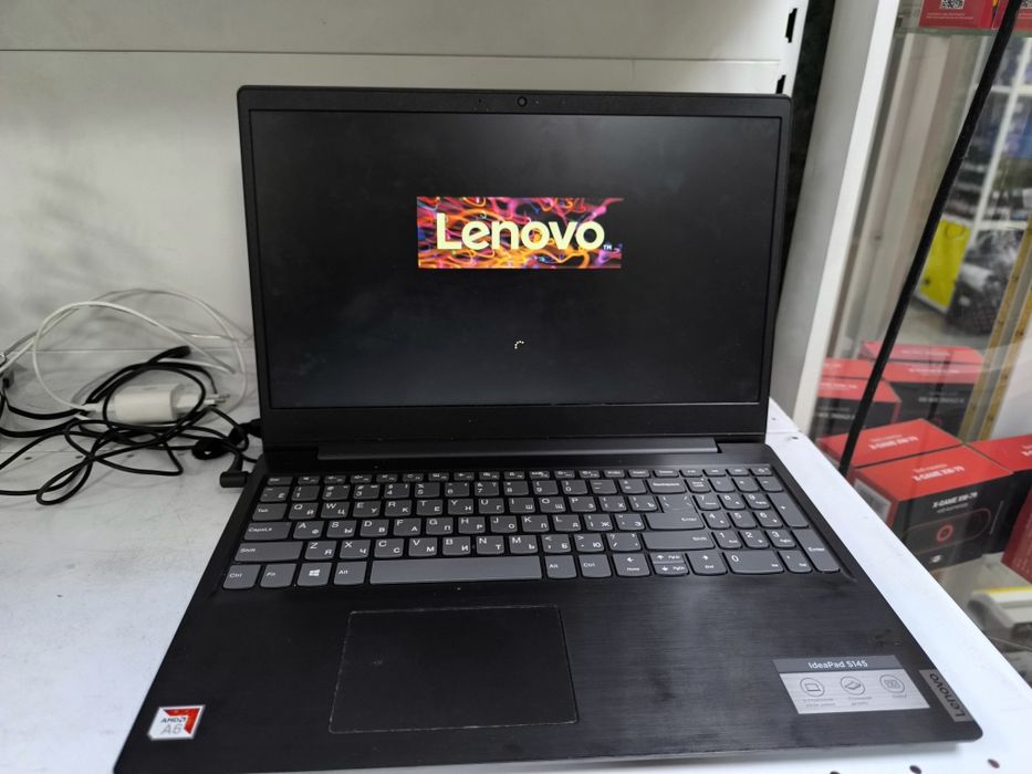 Ноутбук для учебы и работы