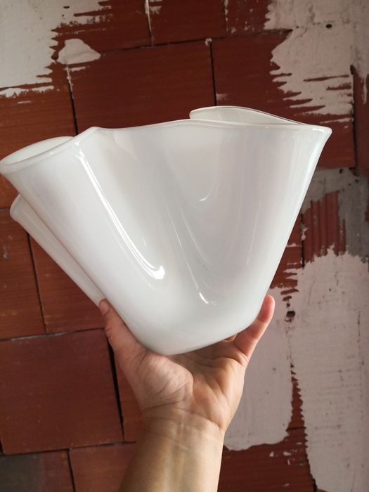 Стъклена ваза Мурано