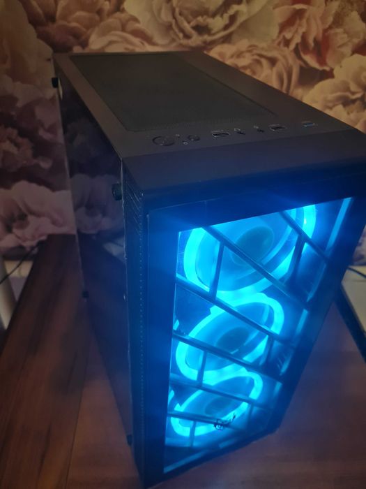 Корпуса Wintek, FSP. AeroCool