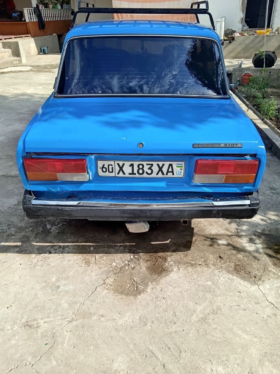 Vaz 2107 sotiladi