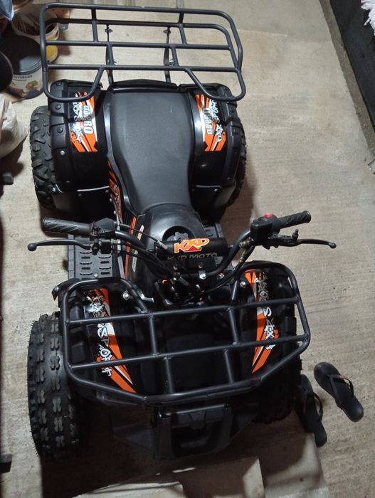 Vând ATV 125 preț 680 euro