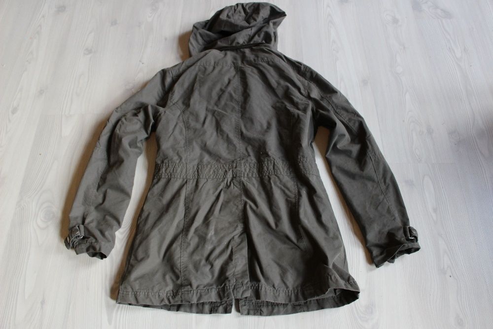 Geaca femei TINDRA - HANDCRAFTED, marime 42 (L), stare impecabila