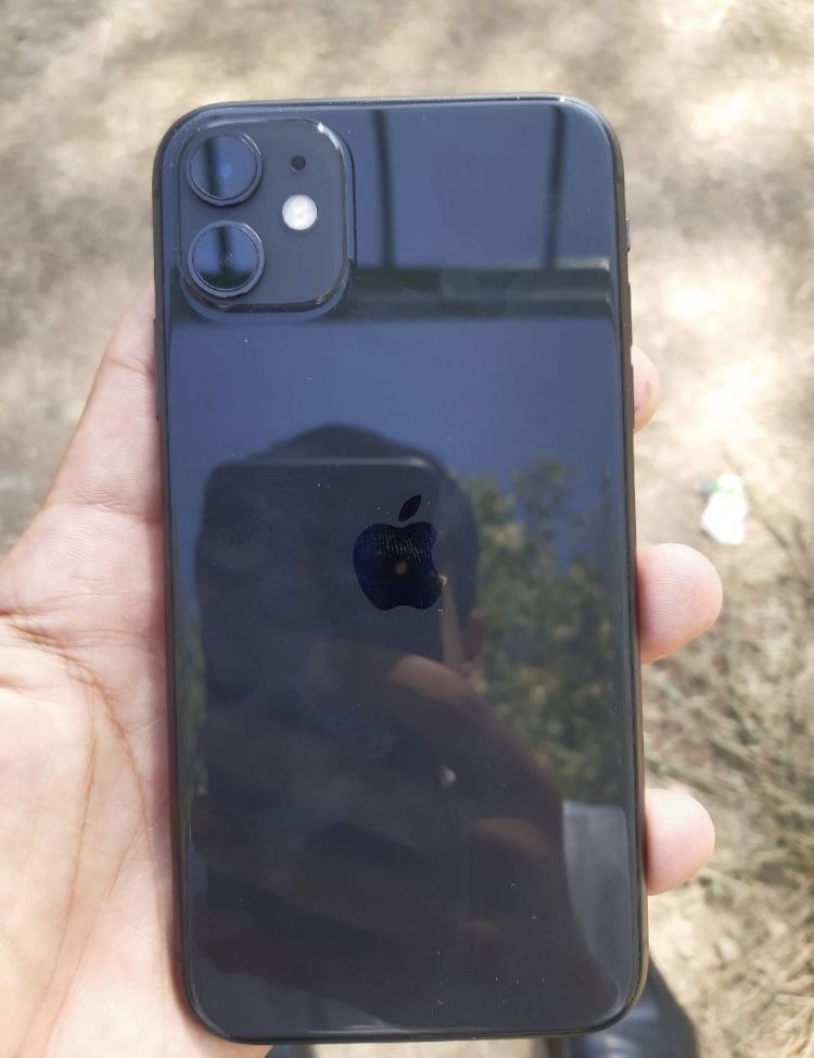 iPhone 11 Black LLA выкупка