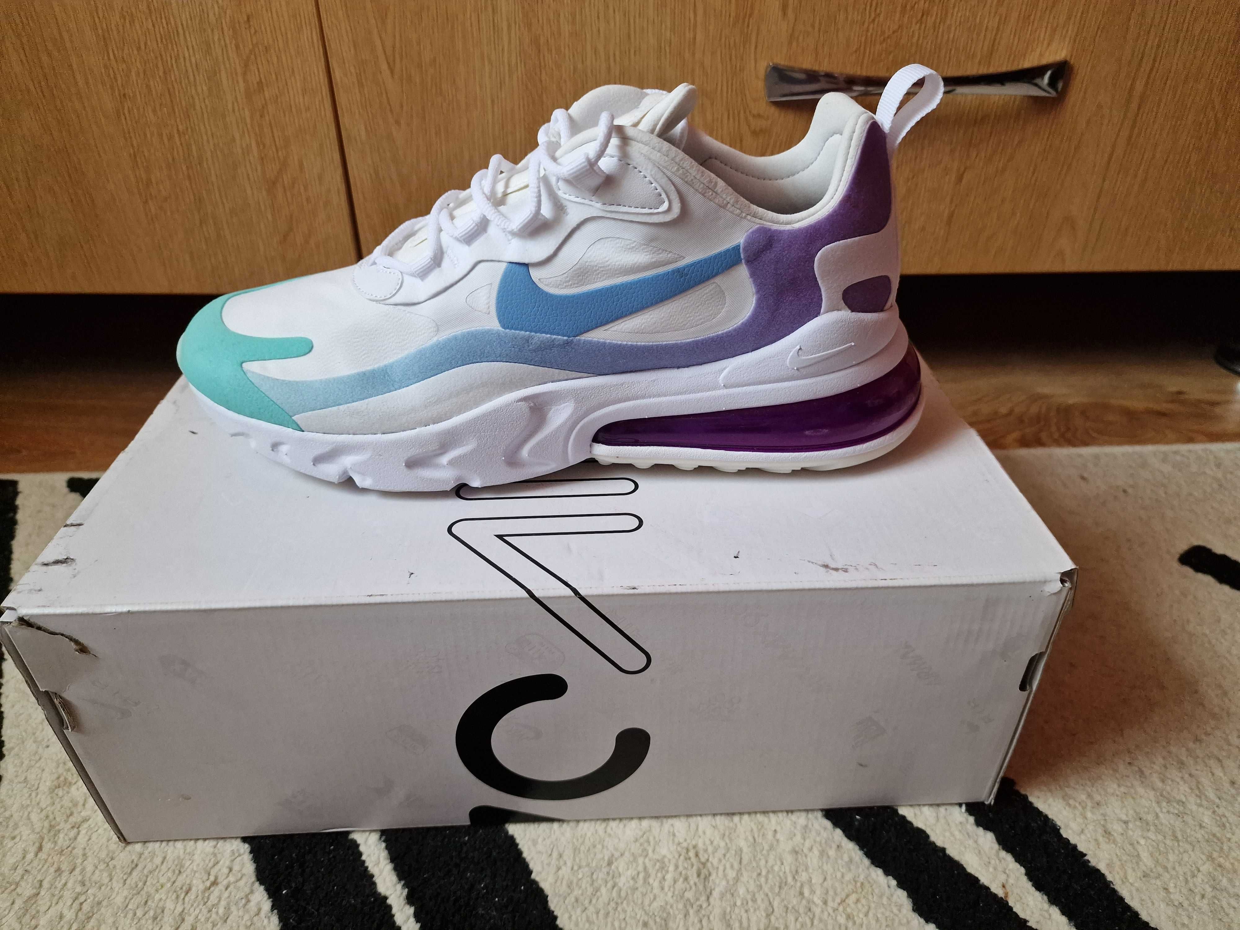 Nike Air Max 270 React