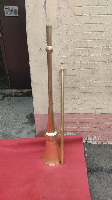 Karnay sotiladi yangi va yengil