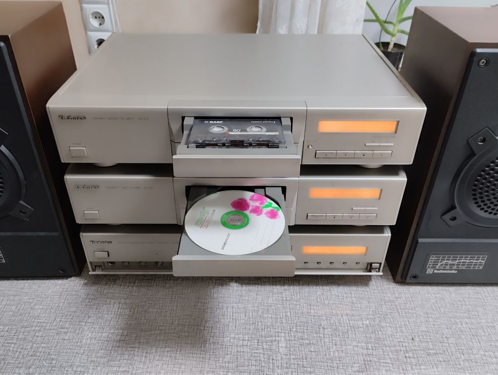 Стойка Technics, ресивер, дека,CD проигрыватель серии MASH
